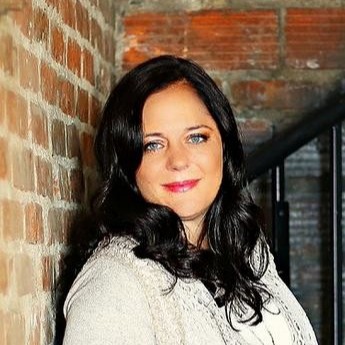 CEO & Founder: Stephanie Hagan 